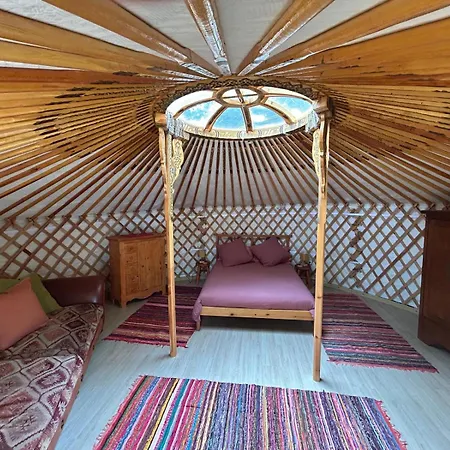 Luxury tent The Yurt At 474 *